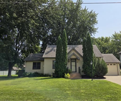 312 2nd Avenue SE, Young America, MN 55397