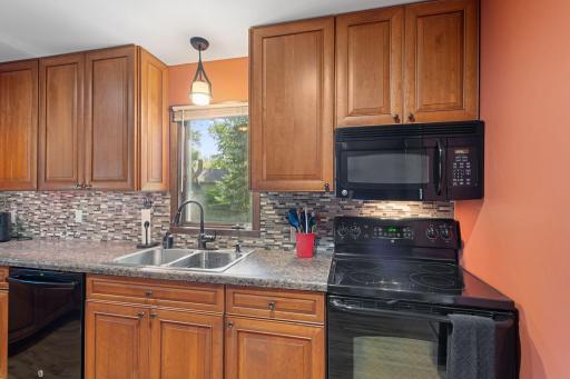 312 2nd Avenue SE, Young America, MN 55397
