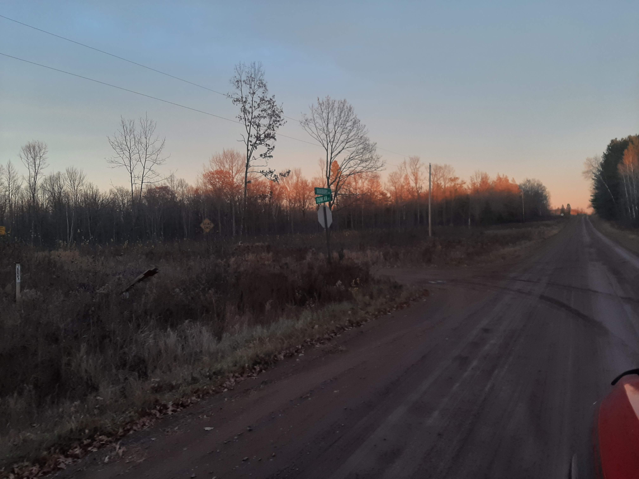 Turn onto the minimum maintenance road
