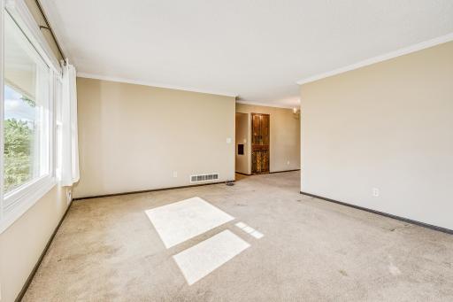 4244 Mcmenemy Street, Saint Paul, MN 55127