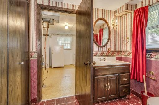 4244 Mcmenemy Street, Saint Paul, MN 55127