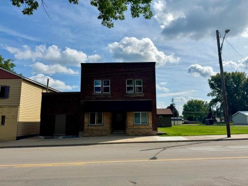 129 Main Street E, Silver Lake, MN 55381