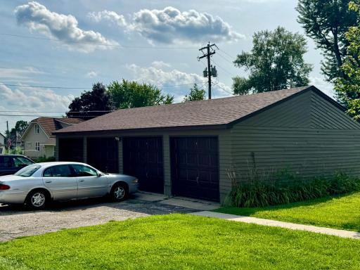 129 Main Street E, Silver Lake, MN 55381
