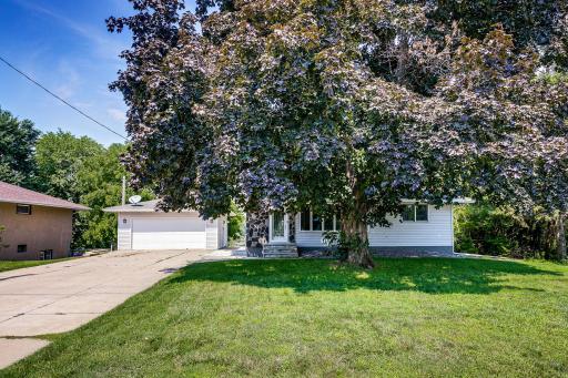 243 Demont Avenue E, Little Canada, MN 55117