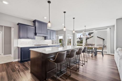 1401 142nd Court E, Rosemount, MN 55068