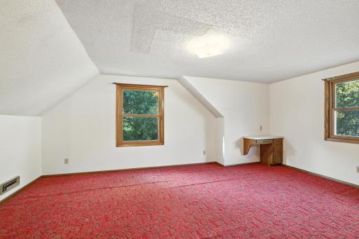 1281 Carlson Lake Lane, Eagan, MN 55123