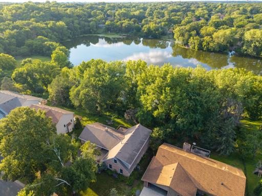 1281 Carlson Lake Lane, Eagan, MN 55123