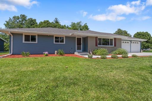 150 Outer Drive, Le Sueur, MN 56058
