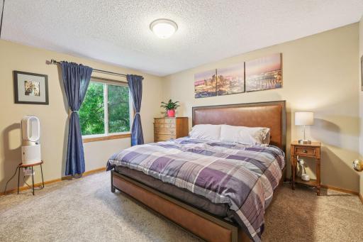 16320 Sheldon Avenue, Eden Prairie, MN 55344