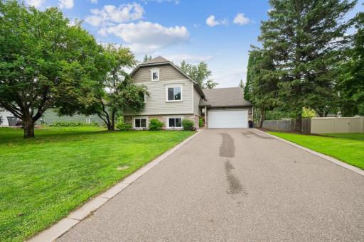 16320 Sheldon Avenue, Eden Prairie, MN 55344