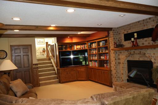 901 S Lafayette Avenue, Fulda, MN 56131
