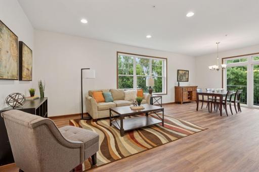 Welcome home to 11900 Emery Village Dr N!