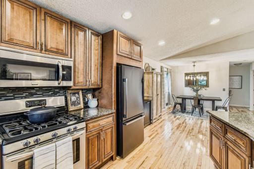 1479 17th Avenue NW, Saint Paul, MN 55112