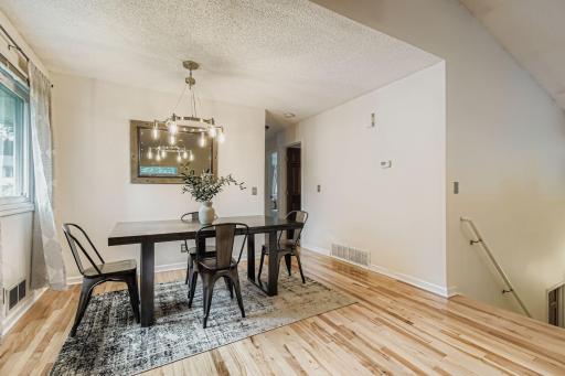 1479 17th Avenue NW, Saint Paul, MN 55112