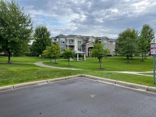 17293 72nd Avenue N, 1901, Maple Grove, MN 55311