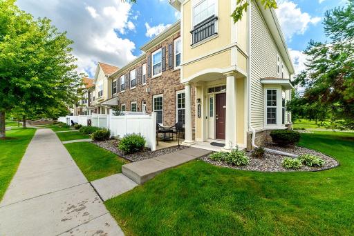 17293 72nd Avenue N, 1901, Maple Grove, MN 55311