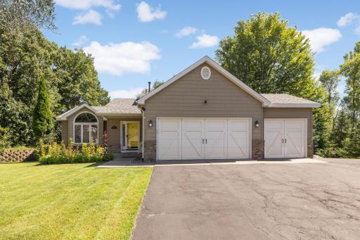 4625 Hamlet Avenue N, Saint Paul, MN 55128