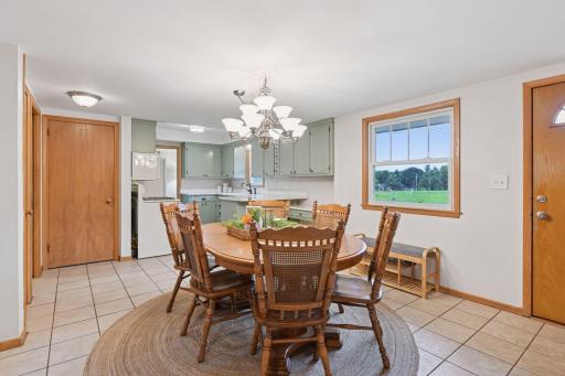 401 Jackson Avenue S, Hopkins, MN 55343