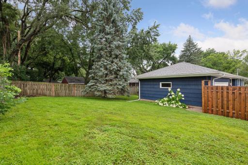 401 Jackson Avenue S, Hopkins, MN 55343