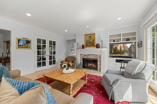 532 Janalyn Circle, Minneapolis, MN 55416
