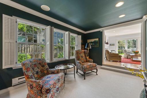 532 Janalyn Circle, Minneapolis, MN 55416