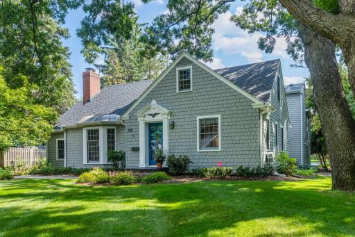 532 Janalyn Circle, Minneapolis, MN 55416