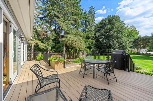 532 Janalyn Circle, Minneapolis, MN 55416