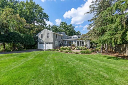 Amazing backyard - great privacy with no neighbors directly behind