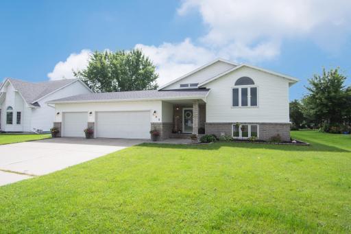 300 4th Avenue NW, Dilworth, MN 56529