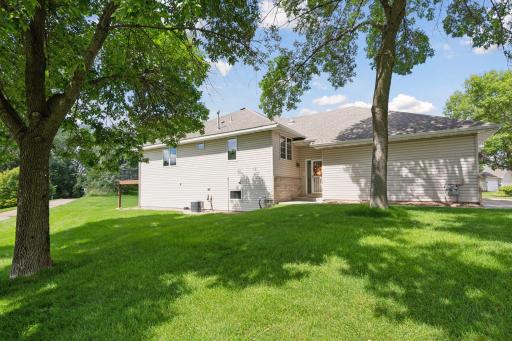 5550 Nathan Lane North - Spacecrafting - 0003.jpg