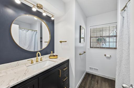 1601 Amy Lane, Brooklyn Center, MN 55430