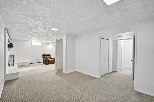 1601 Amy Lane, Brooklyn Center, MN 55430