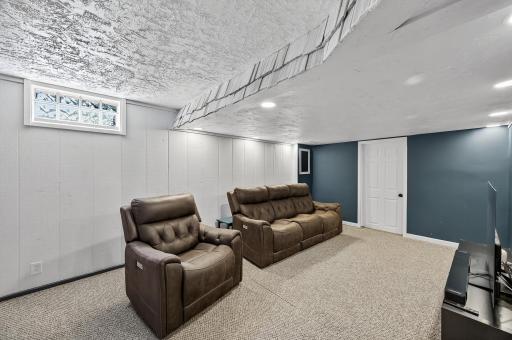 1601 Amy Lane, Brooklyn Center, MN 55430