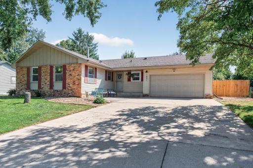 Beautiful updated rambler with open concept