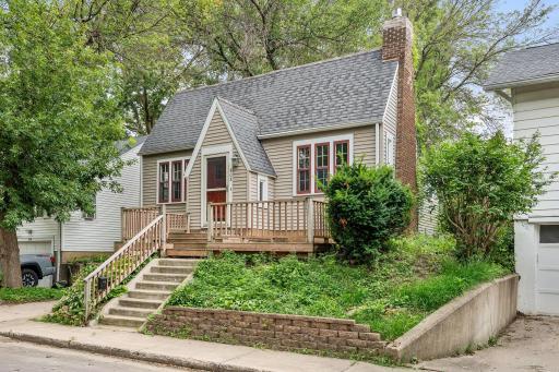 808 John Farry Place, Albert Lea, MN 56007