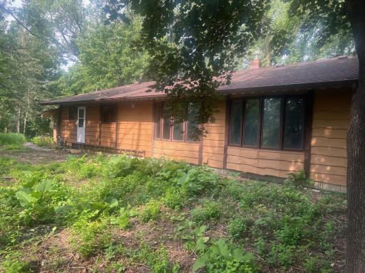 8 Edgewater Lane, Saint Paul, MN 55127