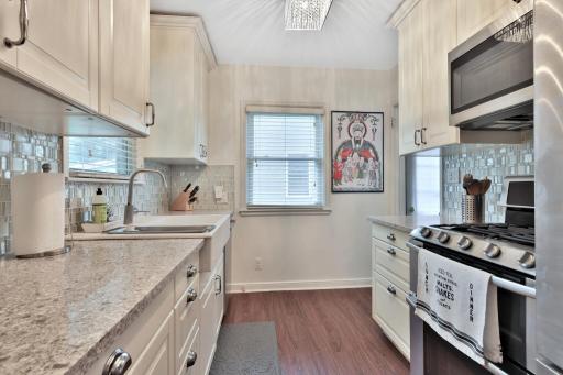 4546 Vincent Avenue N, Minneapolis, MN 55412
