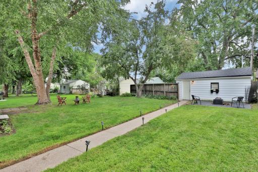 4546 Vincent Avenue N, Minneapolis, MN 55412