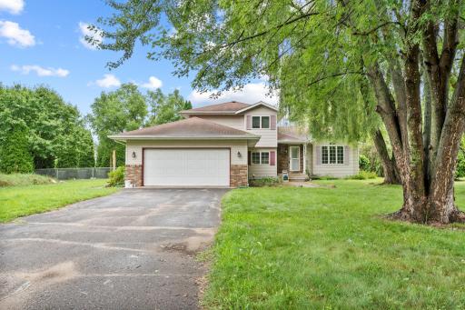 27475 Felton Avenue, Wyoming, MN 55092