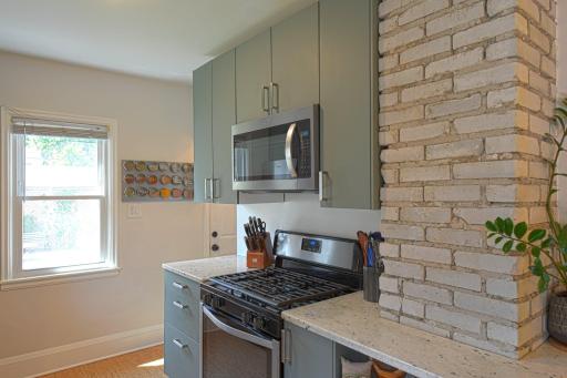 Sellers wanted to incorporate the charm of the original chimney and used it as a design element.