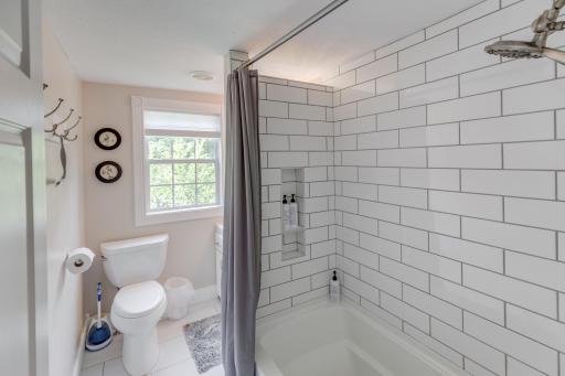 209 Park Avenue W, Hackensack, MN 56452
