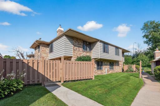 3720 Independence Avenue S, 90, Minneapolis, MN 55426