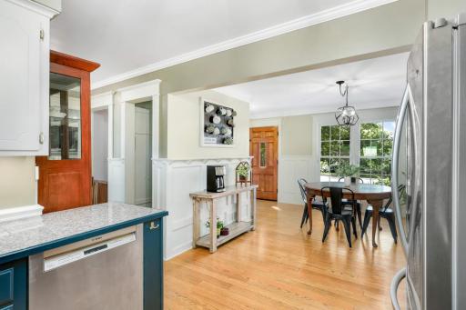 215 Elmer Street, Saint Paul, MN 55113