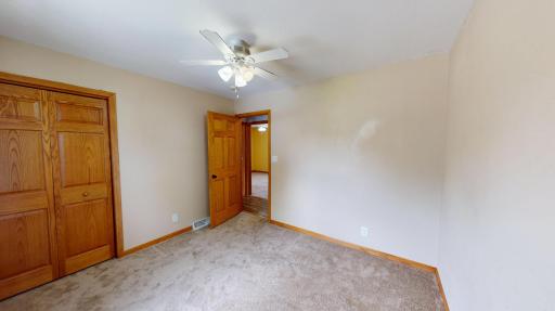 1301 6th Avenue NE, Austin, MN 55912