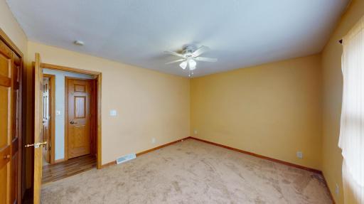 1301 6th Avenue NE, Austin, MN 55912