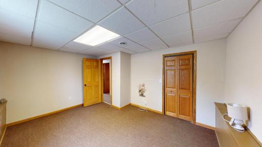 1301 6th Avenue NE, Austin, MN 55912
