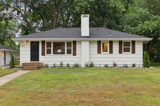6801 65th Avenue N, Brooklyn Park, MN 55428