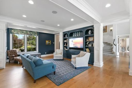 Family Room // Open Floorplan to Kitchen