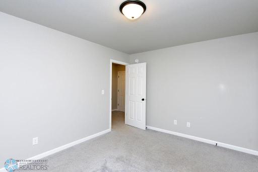 6850 Thomas Street, Horace, ND 58047