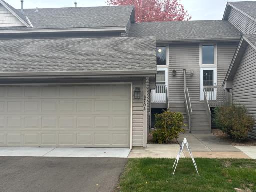 8704 Cottonwood Lane N, Maple Grove, MN 55369
